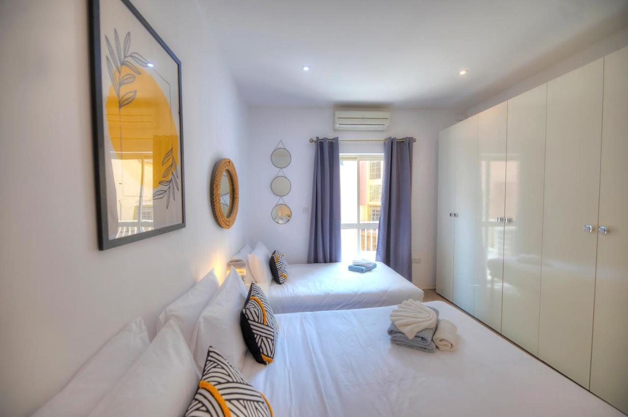 Spacious 4 Bedrooms With Sea View Balcony Goslm-3 Сліма Екстер'єр фото